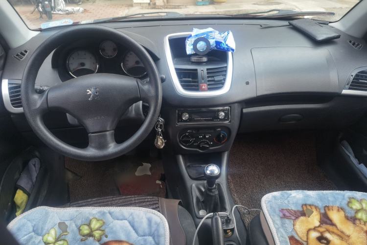 Used Peugeot 207 2011 Sedan 1.4L Manual Yule Edition Center Console