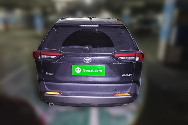 Used Toyota RAV4 2023 2.0L CVT Two-Wheel Drive Fashion Plus Edition
