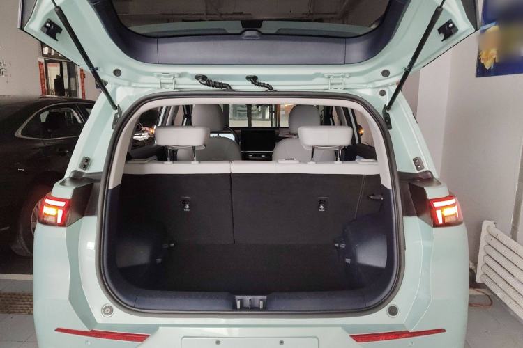 Used AION Y 2022 70 Intelligent Edition Lithium Iron Phosphate
