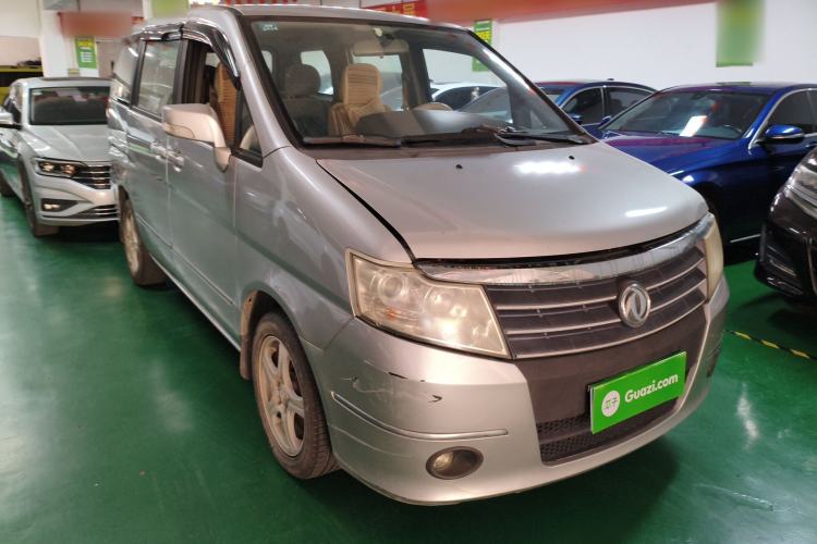 Used Dongfeng Shuaike 2012 2.0L Automatic Luxury 7-Seater Front Right 45 Deg
