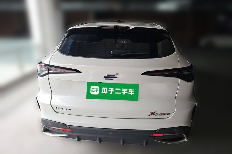 Used CHANGAN OSHAN X5 PLUS 2023 Revised Version 1.5T DCT Navigation Edition
