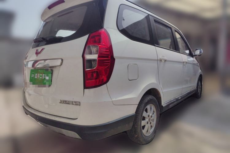 Used Wuling Hongguang 2014 1.2L S Comfort Model China IV