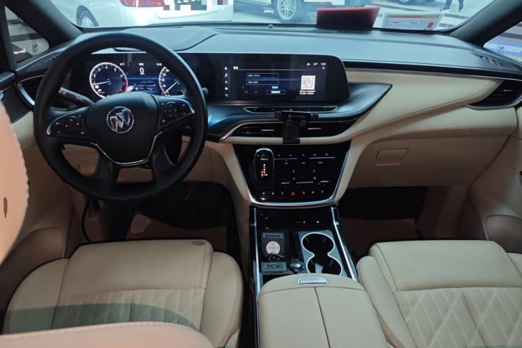 Used Buick GL8 2022 ES Land Cruiser 653T Luxury Model Center Console