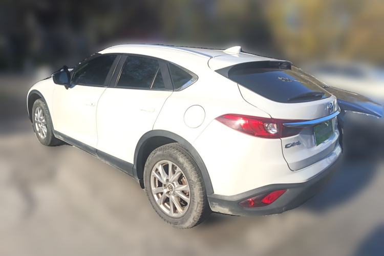 Used Mazda CX-4 2018 2.0L Automatic Two-Wheel Drive Blue Sky Dynamic Version China VI Standard
