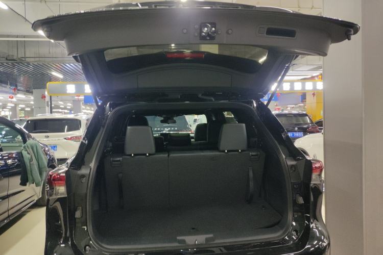 Used Toyota Crown Kluger 2024 2.5L HEV Four-Wheel Drive Luxury Edition Trunk