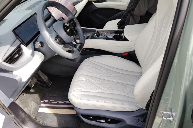 Used BYD Seal 06GT 2025 550 All-Wheel-Drive Heatwave Edition
