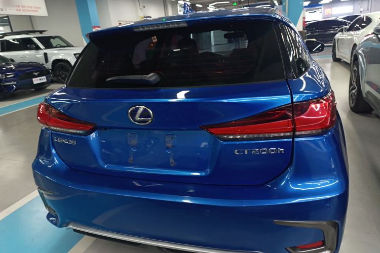 Used Lexus CT 2017 CT200h Comfort Edition Monochrome China V Standard