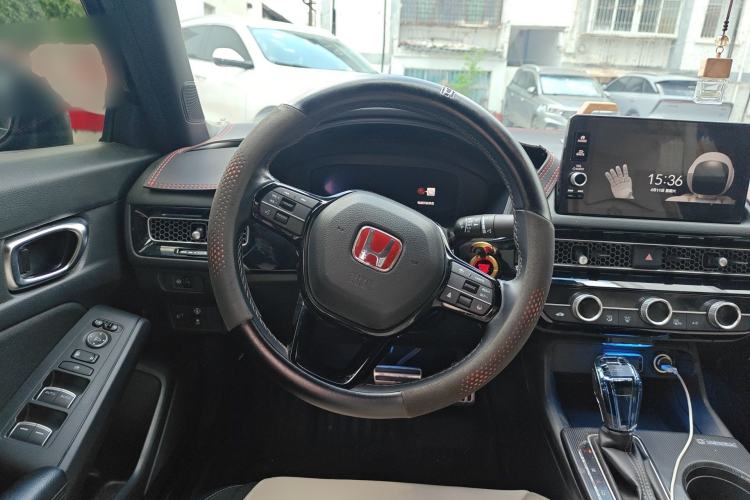 Used Honda Civic 2022 240TURBO CVT Dynamic Edition Steering Wheel