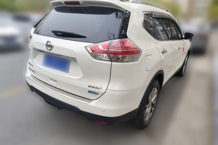Used Nissan X-Trail 2014 2.5L CVT Ultimate Edition 4WD
