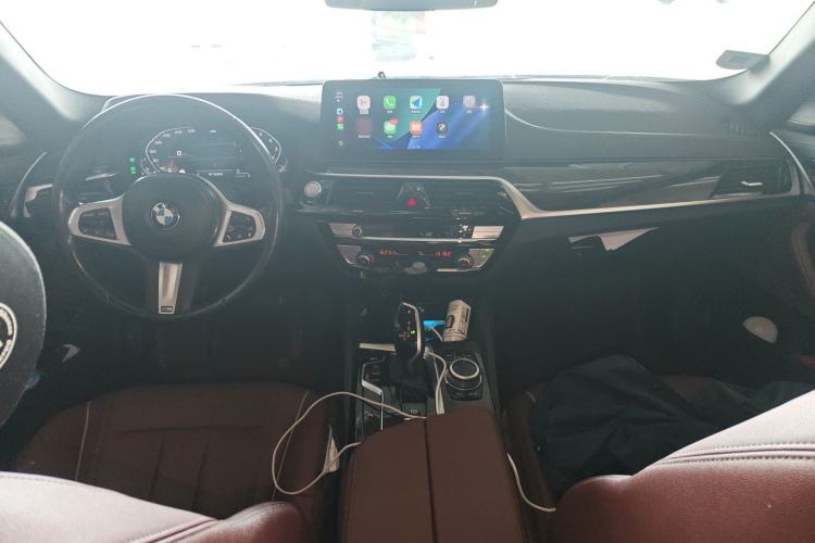 Used BMW 5 Series 2022 Restyled 525Li M Sport Package Center Console