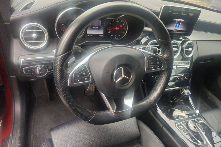 Used Mercedes-Benz C-Class 2018 C 200 4MATIC Coupe Steering Wheel