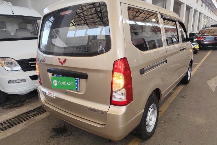 Used Wuling Rongguang S 2023 1.5L Base Version 5/7 Seats Rear Right 45 Deg