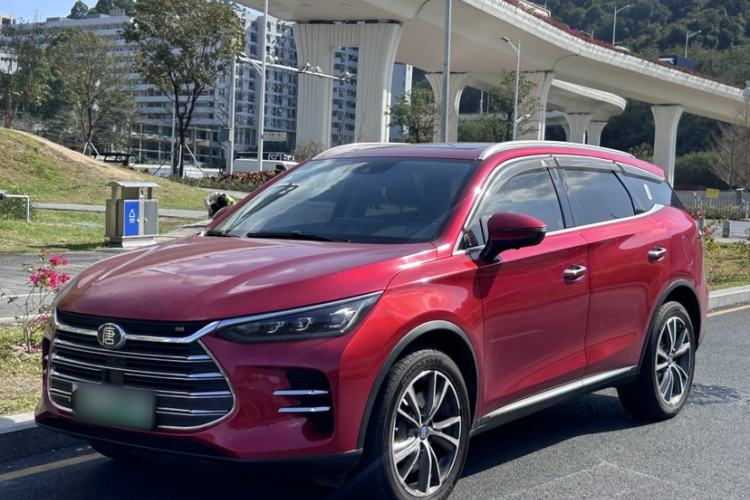 Used BYD Tang New Energy 2018 DM 2.0T All-Wheel Drive Smart Connectivity Luxury Model 7 Seats China V Emission Standard