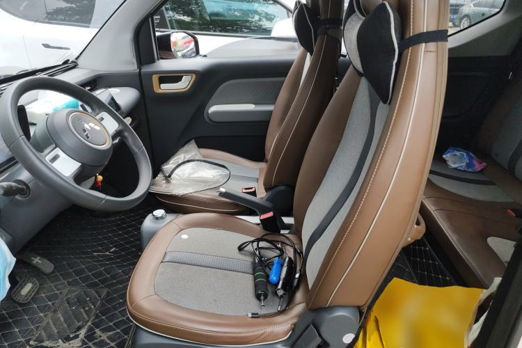 Used Wuling Hongguang MINIEV 2022 GAMEBOY 300km Enthusiast Model with Lithium Iron Phosphate Left Front Seat