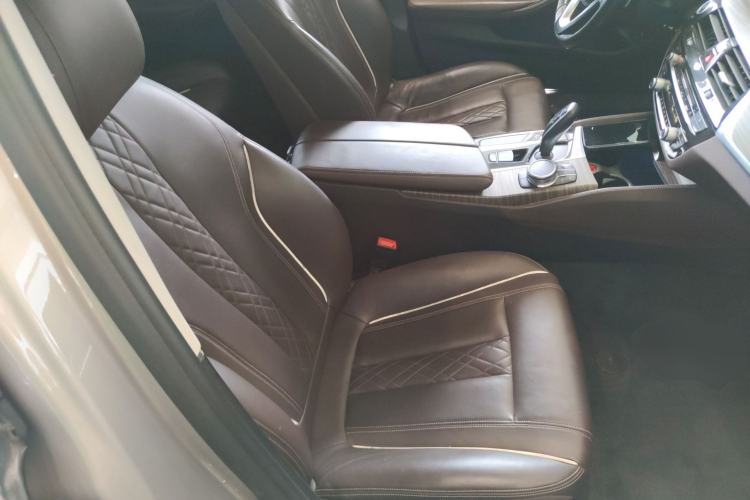 Used BMW 5 Series 2018 530Li Leading Edition Luxury Package
