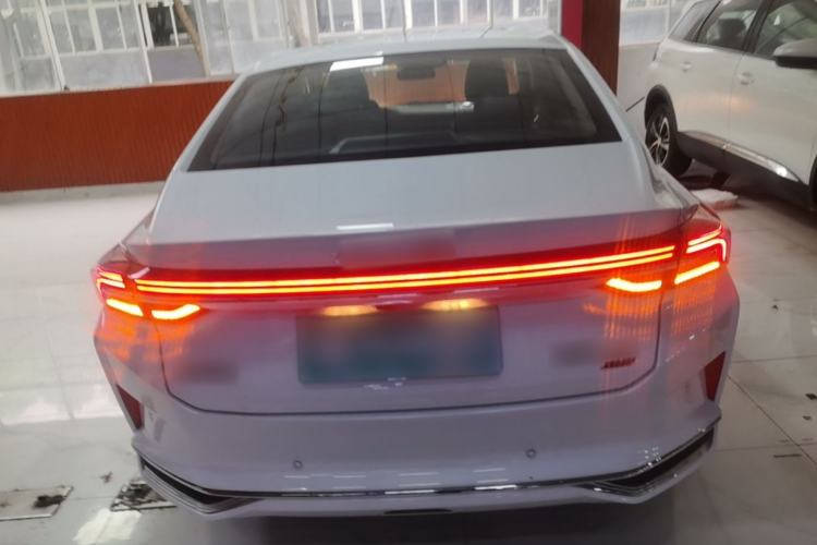 Used Dongfeng Aeolus Yixuan MAX 2023 1.5T Super-Powered Dad Edition