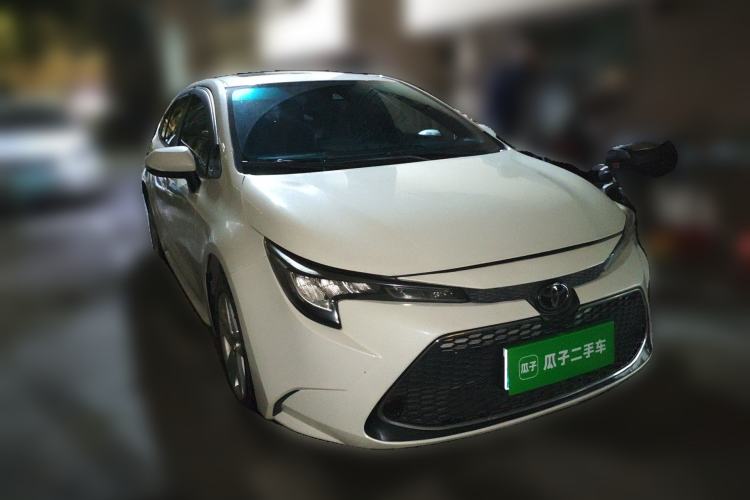 Used Toyota Levin 2019 185T CVT Luxury Edition China VI Standard Front Right 45 Deg