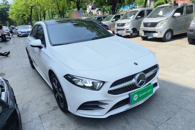 Used Mercedes-Benz A-Class 2022 Revised Version A 200 L Sport Sedan Fashionable Style