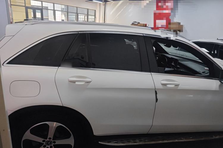 Used Mercedes-Benz GLC 2019 GLC 260 4MATIC Luxury Model
