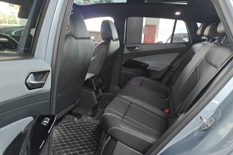 Used Volkswagen ID.4 X 2022 Pure Long-Range Version