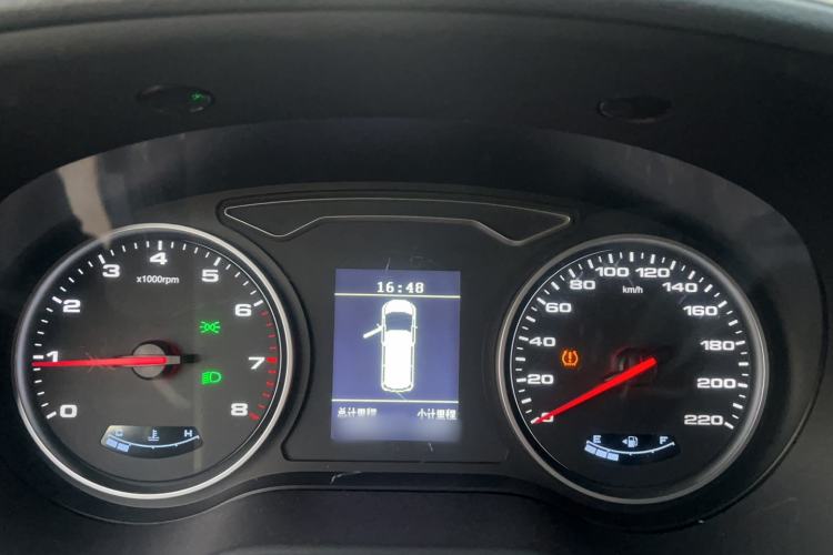 Used JAC Refine M4 2022 2.0 TGDI Automatic Business Edition