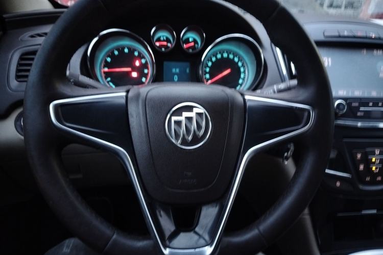 Used Buick Regal 2014 2.0L Leading Fashion Edition