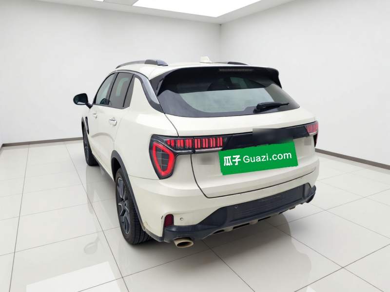 Used Lynk & Co 01 2021 2.0TD Two-Wheel-Drive Pro Trim — 4