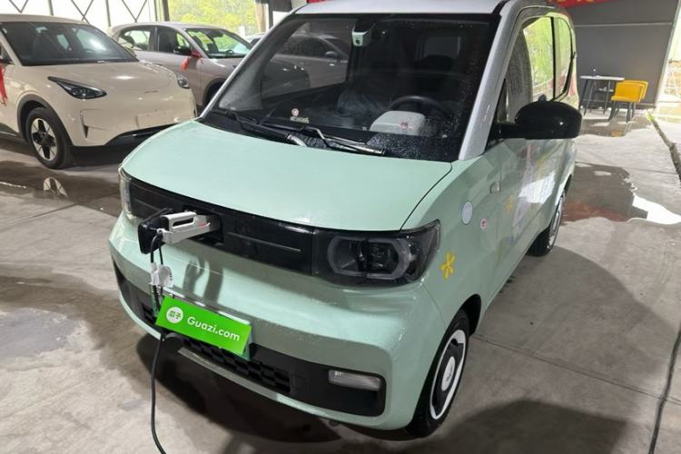 Used Wuling Hongguang MINIEV 2022 Macaron Premium Model – Lithium Iron Phosphate Front Left 45 Deg