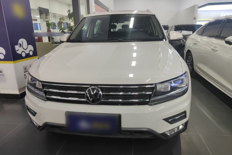 Used Volkswagen Tiguan L 2021 330TSI Automatic Two-Wheel Drive Smart Edition
