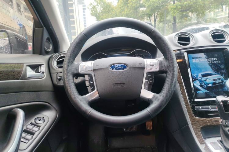 Used Ford Mondeo 2011 2.0L GTDi 200 Luxury Edition
