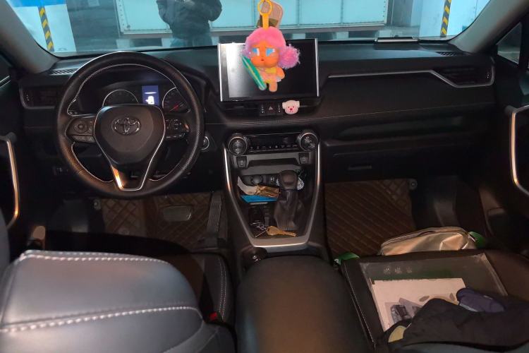 Used Toyota Wildlander 2020 2.0L CVT 4x4 Luxury Edition