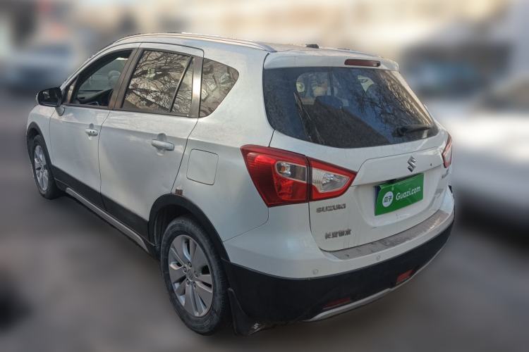 Used Suzuki S-Cross 2014 1.6L CVT Two-Wheel Drive Elite Version
