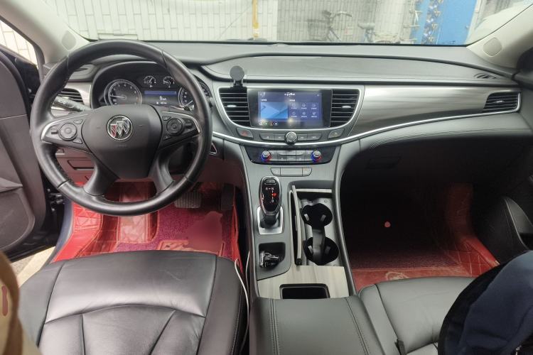 Used Buick LaCrosse 2021 552T Luxury Version Center Console