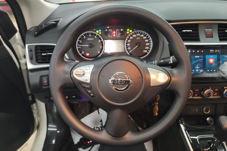 Used Nissan Sylphy 2021 Classic 1.6XL CVT Luxury Edition Steering Wheel
