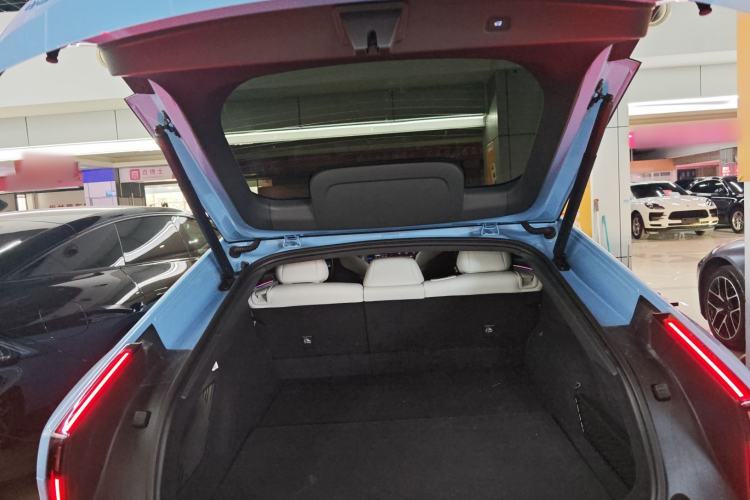 Used XPeng P7 2025 Model—702 Long Range Ultra