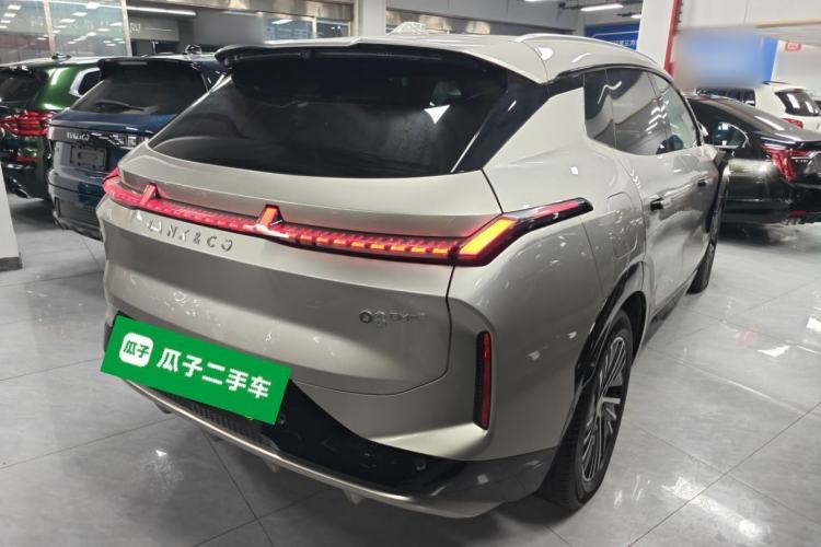 Used Lynk & Co 08 EM-P 2023 245km Ultra-Long Range Halo Rear Right 45 Deg