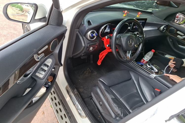 Used Mercedes-Benz GLC 2017 GLC 260 4MATIC Dynamic Edition