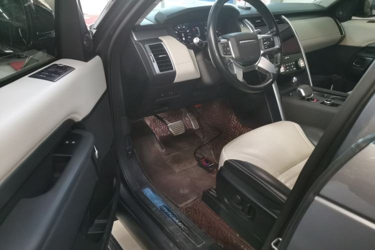 Used Land Rover Discovery 2021 360 PS R-Dynamic S
