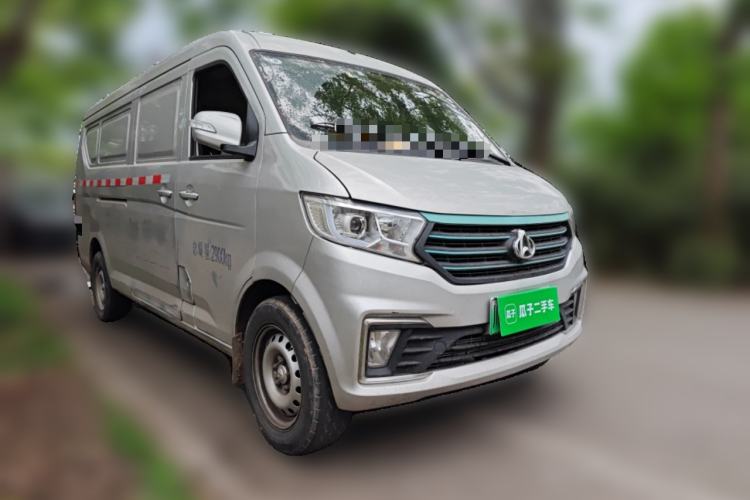 Used CHANGAN KUAYUE Xing V7 EV 2022 Standard Model 270km Front Right 45 Deg