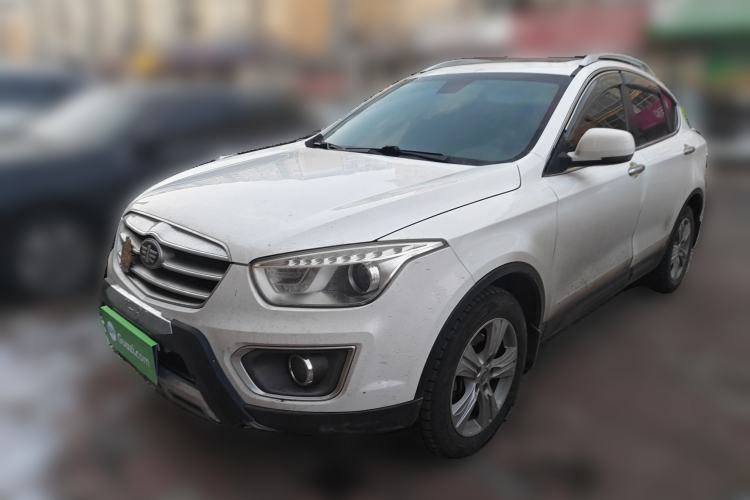 Used Bestune X80 2015 2.0L automatic comfort version
