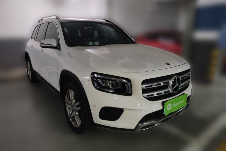 Used Mercedes-Benz GLB 2020 Updated GLB 200 Dynamic Edition Front Right 45 Deg