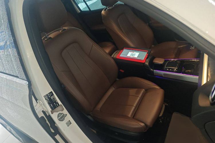 Used Mercedes-Benz GLB 2020 Facelift GLB 200 Fashion Edition Right Front Seat