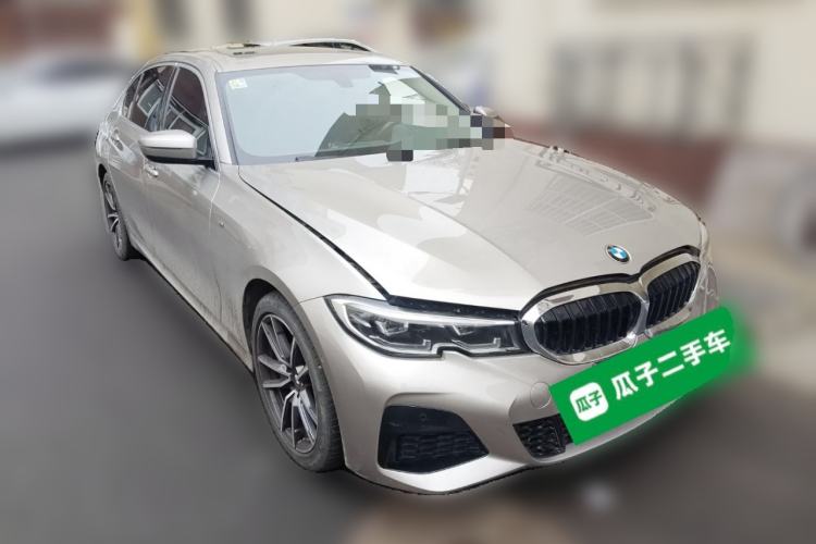 Used BMW 3 Series 2020 320Li M Sport Package Front Right 45 Deg