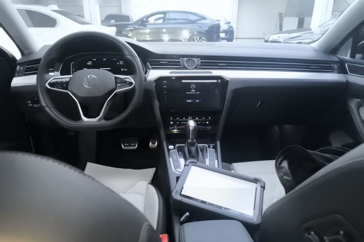 Used Volkswagen Magotan 2023 2 Million Units Commemorative Edition 330TSI DSG Luxury Version