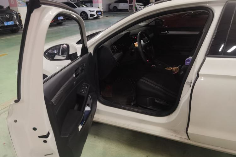 Used Volkswagen Lamando 2018 230TSI DSG Fashion Edition