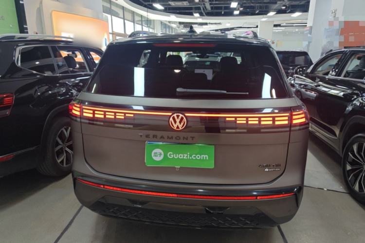 Used Volkswagen Teramont 2025 Tiguan Pro 450TSI Four-Wheel Drive Summit Edition
