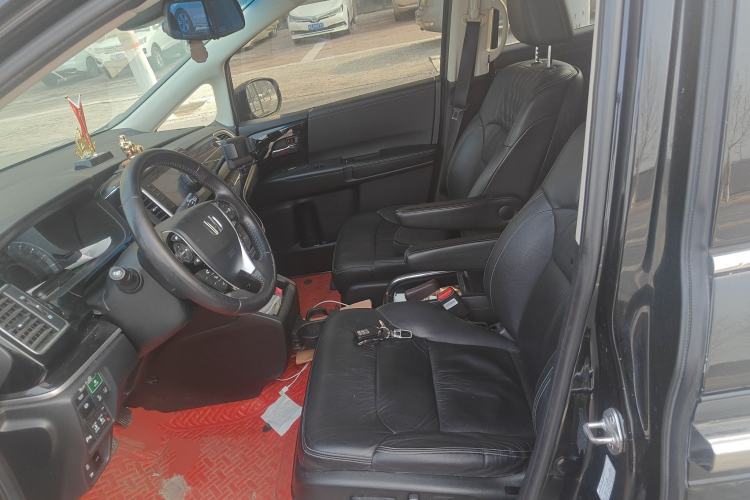 Used Honda Elysion 2019 2.0L Hybrid Luxury Edition
