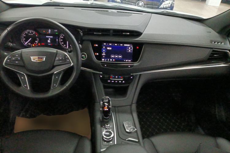 Used Cadillac XT5 2023 2.0T Two-Wheel-Drive Fashion Edition
