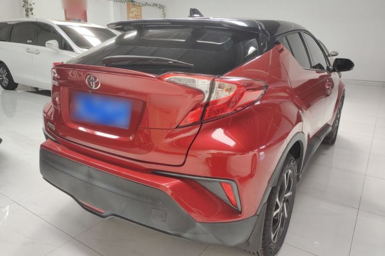 Used Toyota C-HR 2018 2.0L Leading Edition China VI