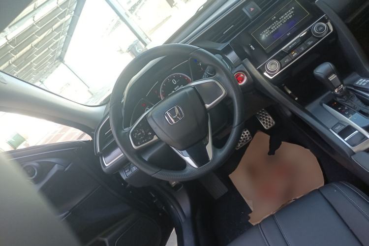 Used Honda Civic 2019 220TURBO CVT Dynamic Edition China VI Emission Standard Steering Wheel